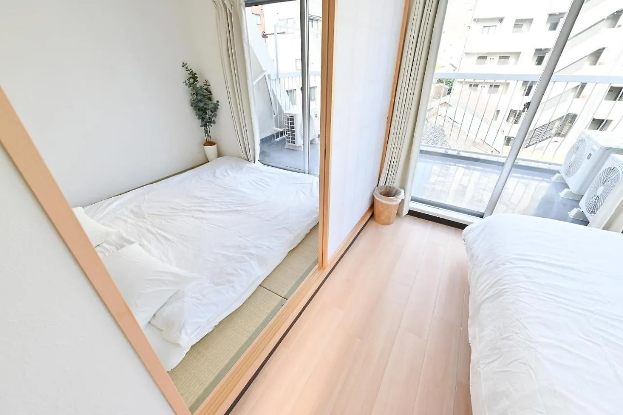Villa Ueno Inari House: Traditional Tokyo Lodging Japan
